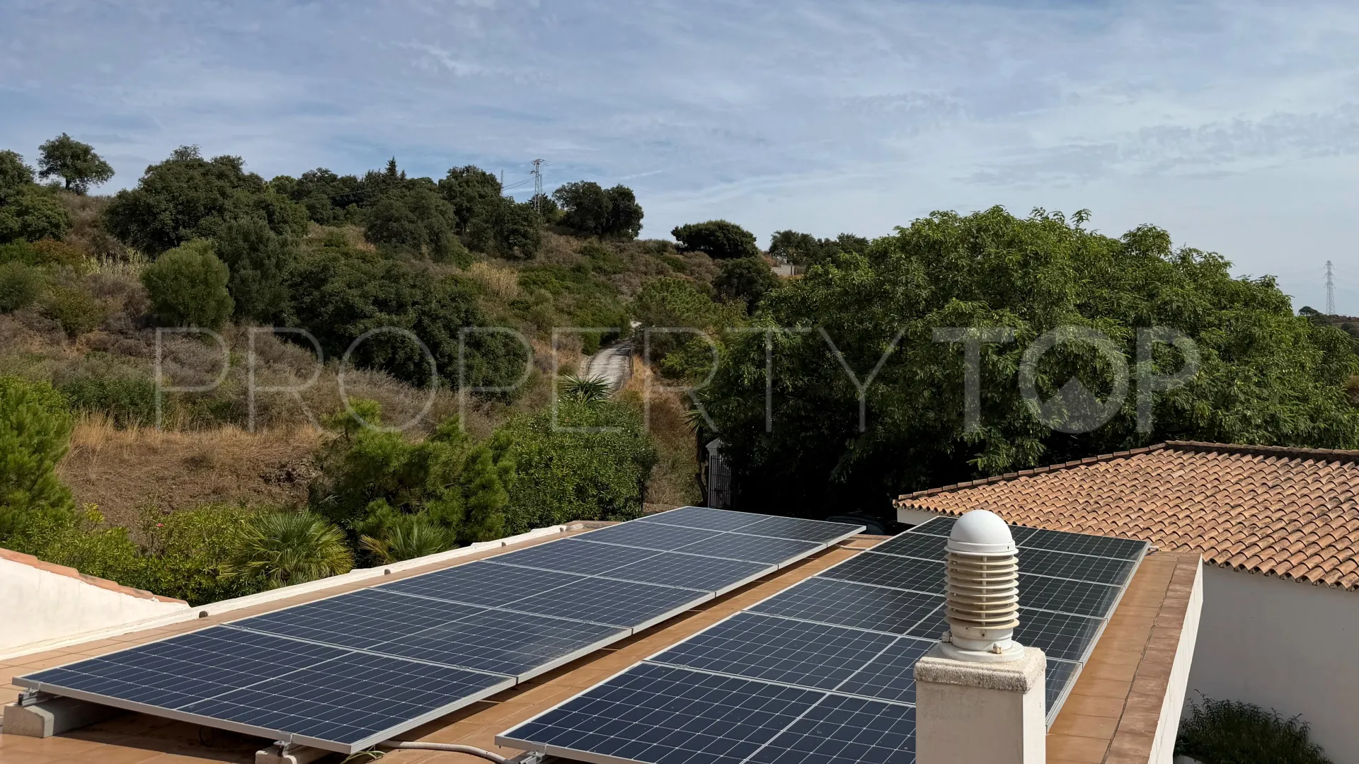 4 bedrooms villa in Los Reales - Sierra Estepona for sale