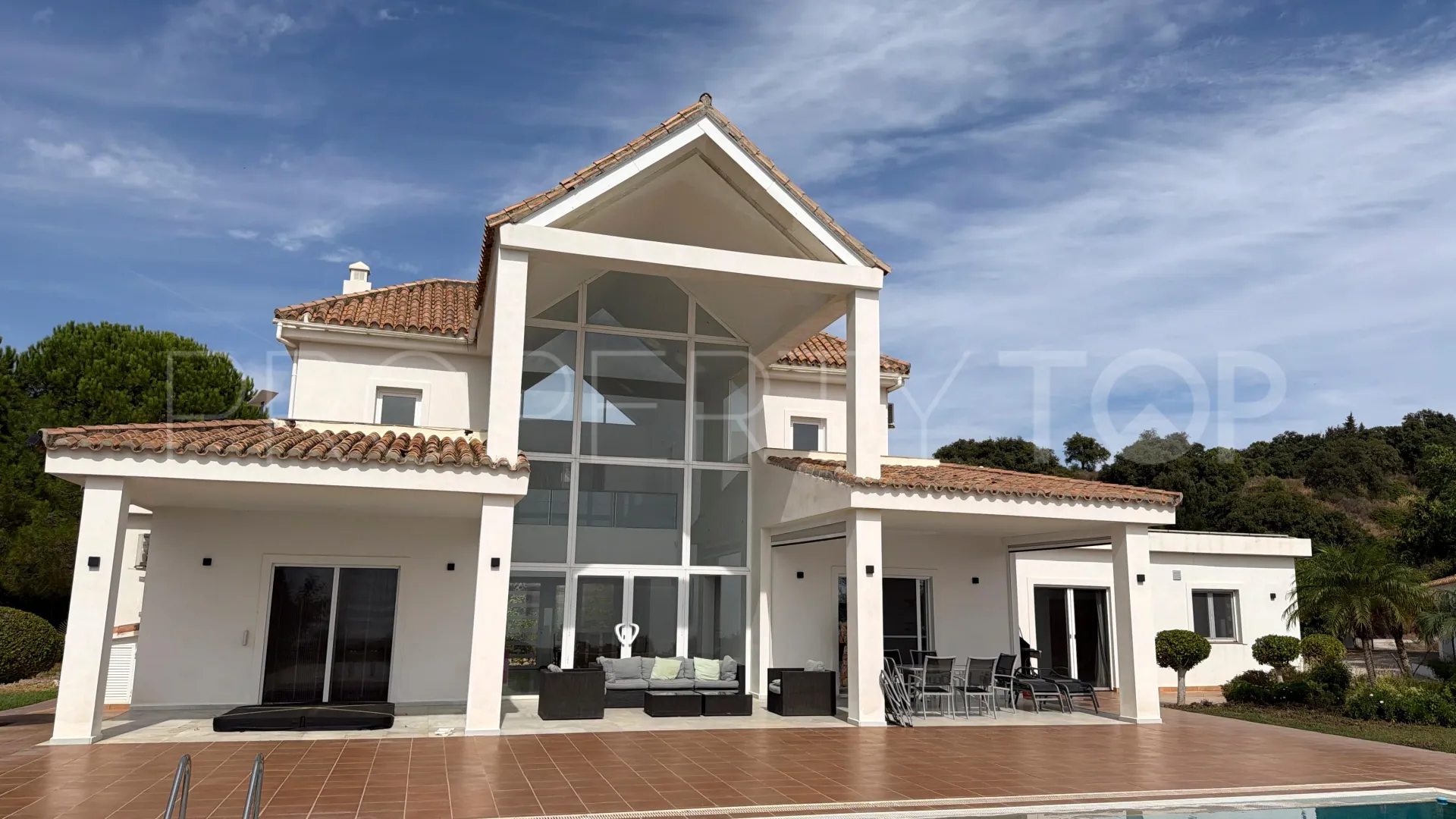 4 bedrooms villa in Los Reales - Sierra Estepona for sale