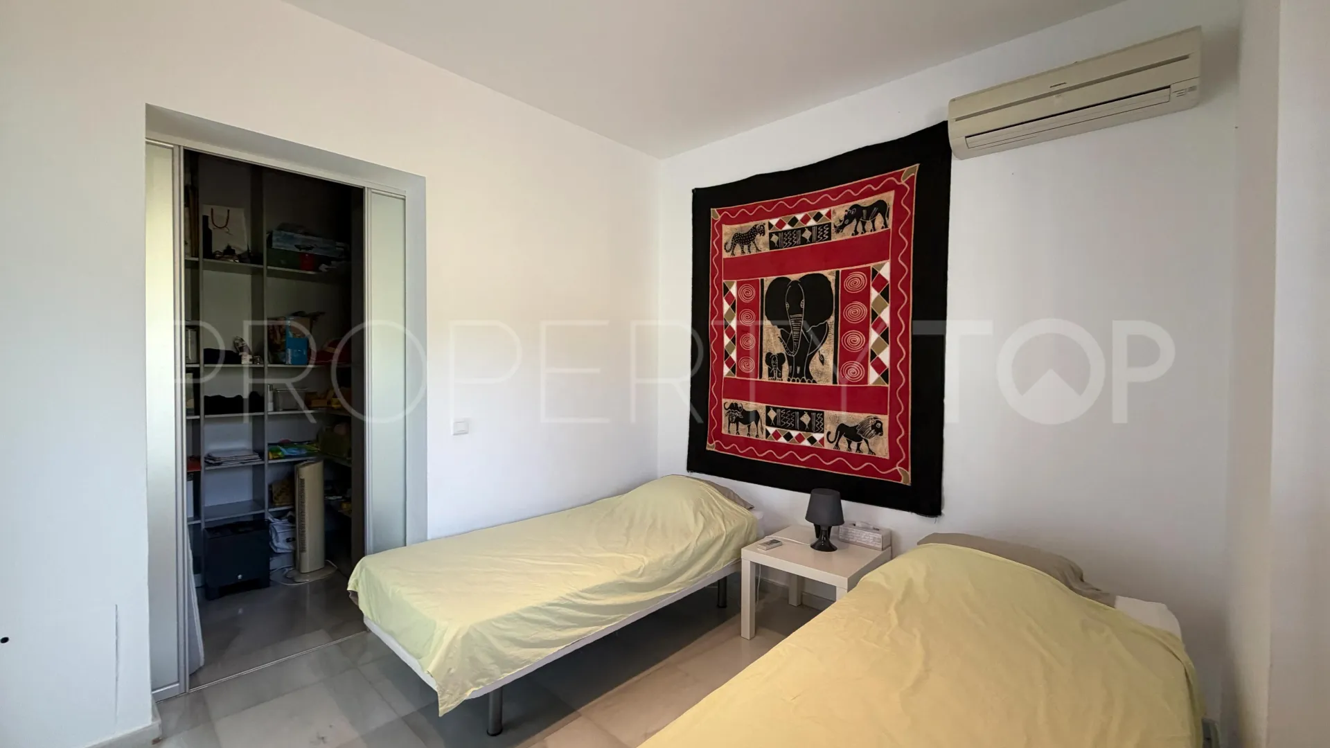 4 bedrooms villa in Los Reales - Sierra Estepona for sale