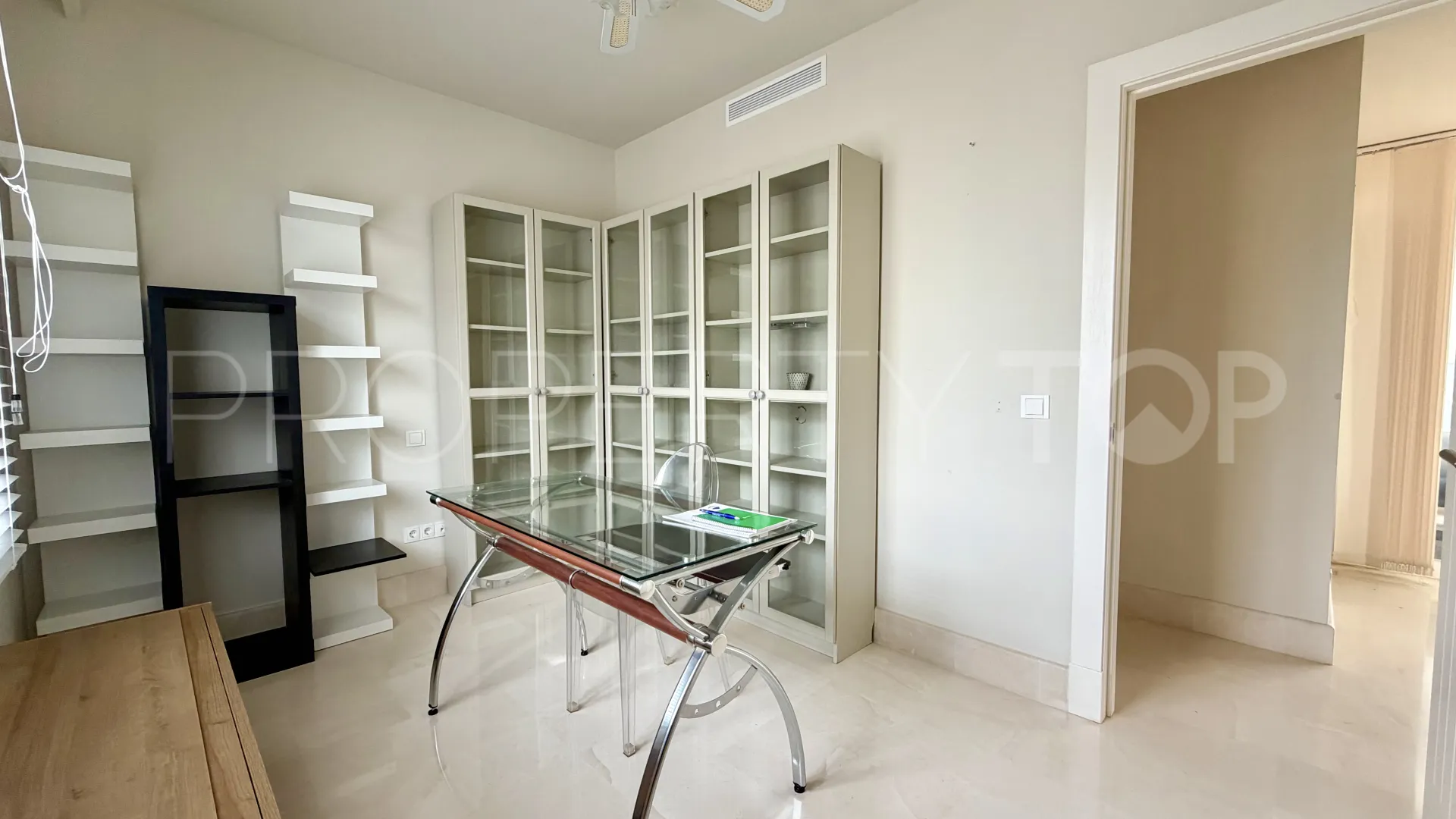 Doña Julia 3 bedrooms penthouse for sale