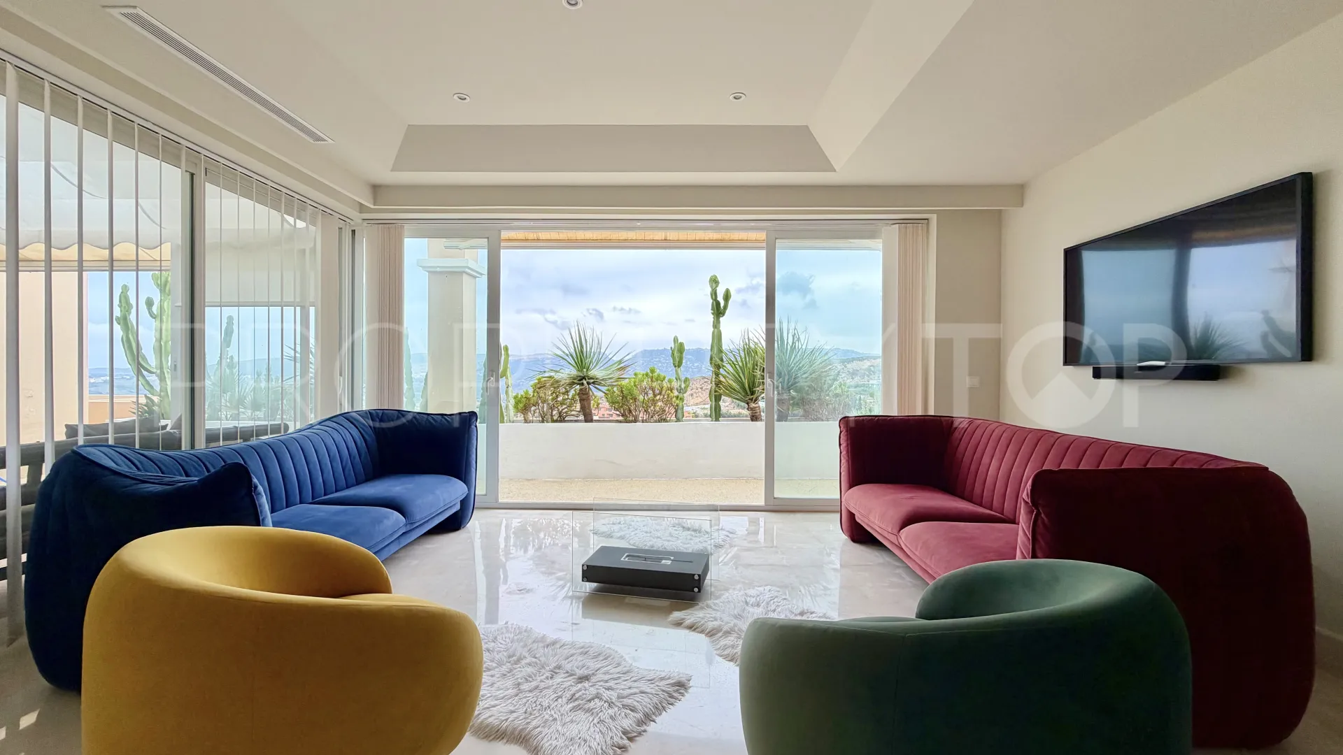 Doña Julia 3 bedrooms penthouse for sale