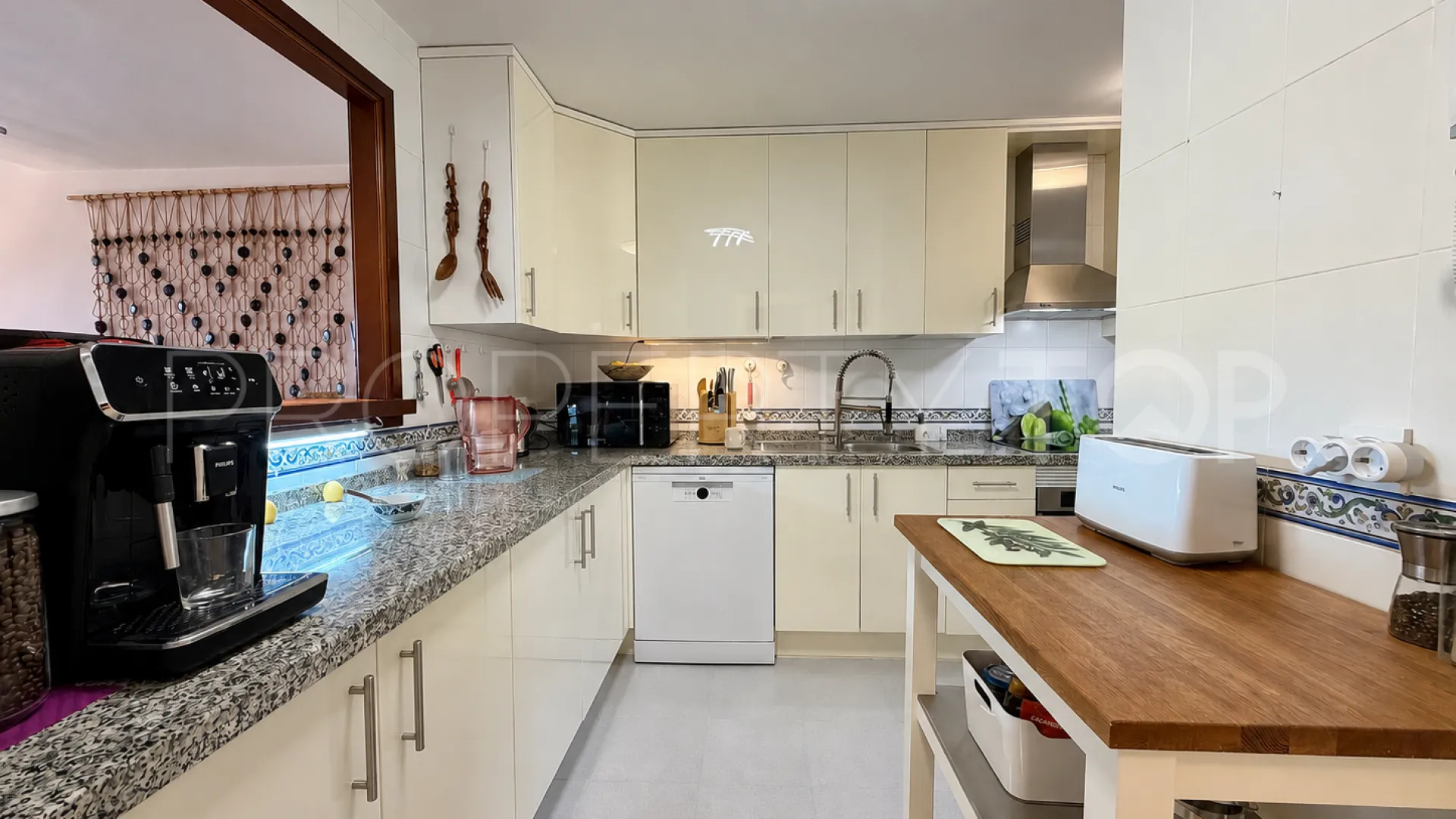 Apartment for sale in Duquesa Village