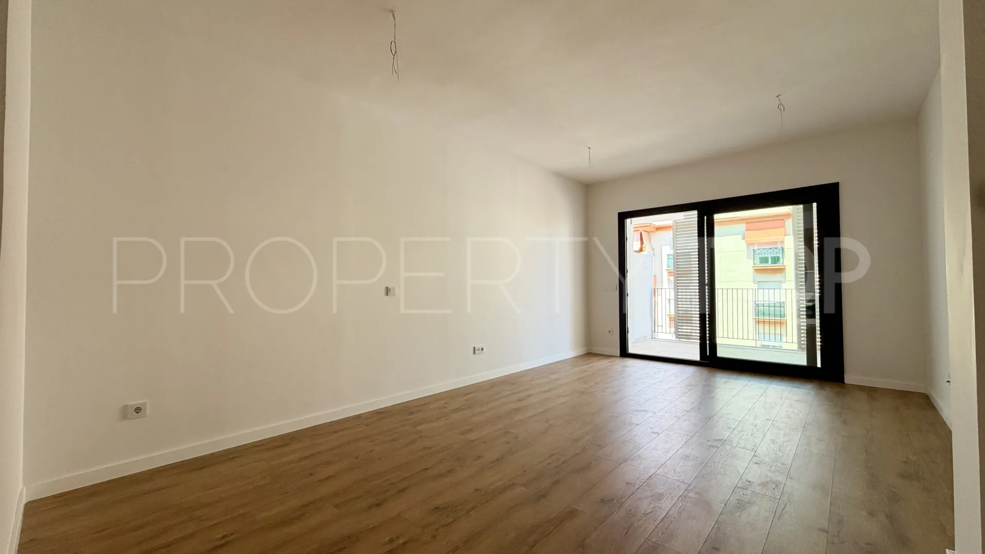 For sale apartment in Estepona Centre