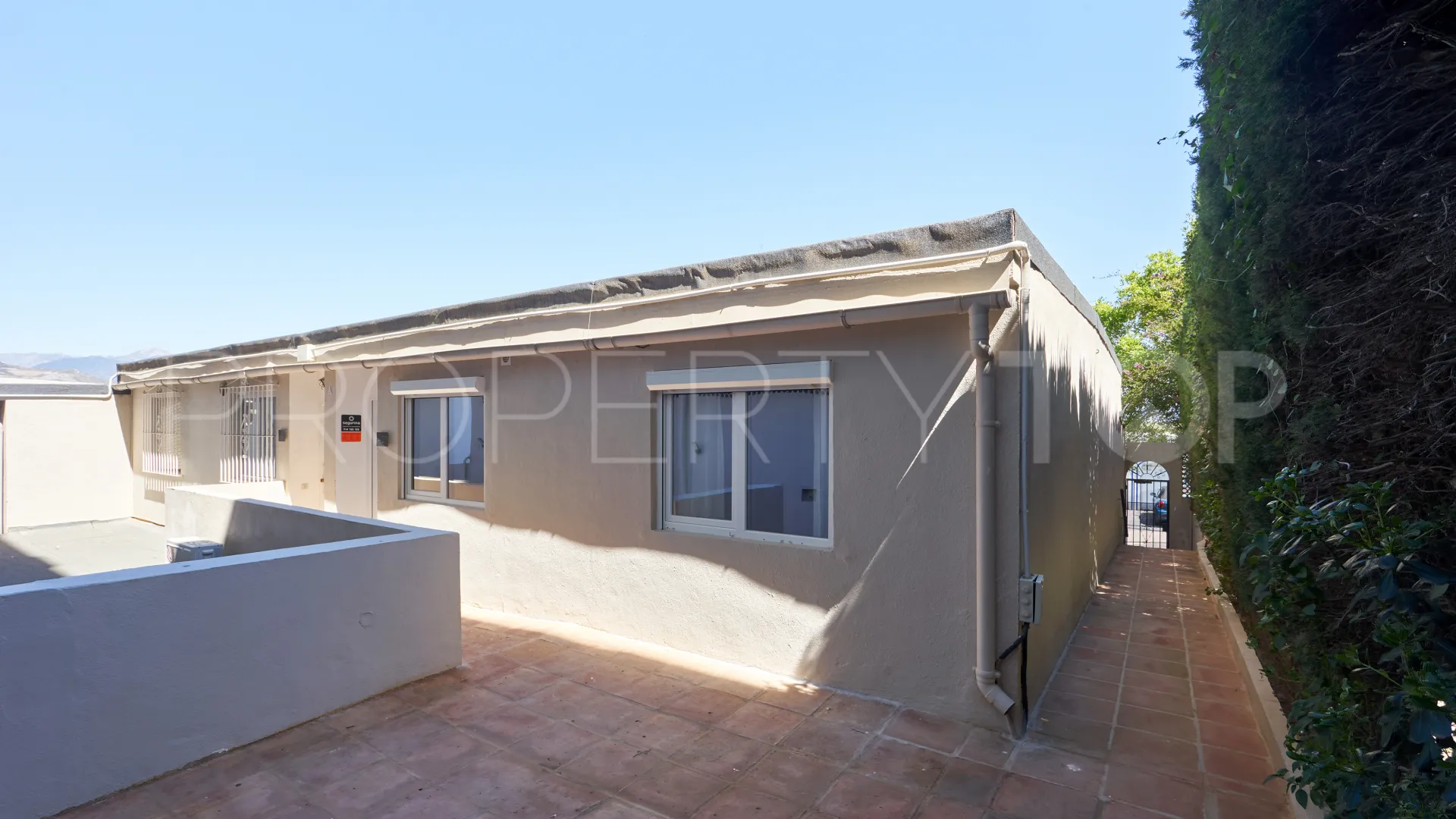 For sale apartment with 2 bedrooms in Nueva Andalucia