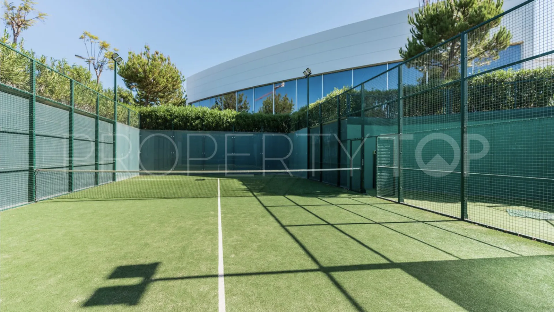 2 bedrooms ground floor apartment for sale in The Edge