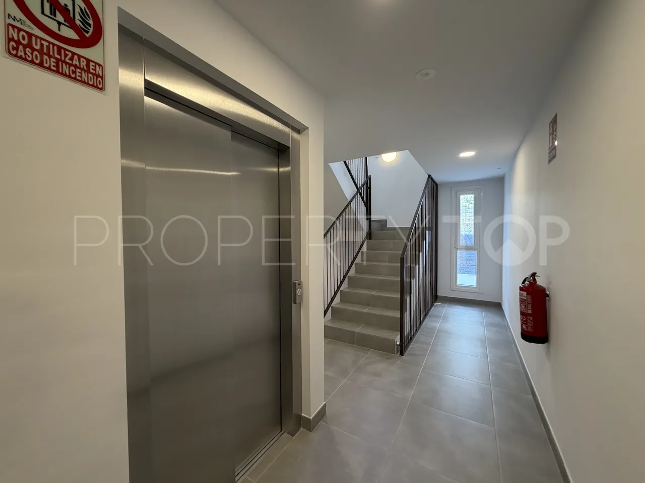 Apartment for sale in Estepona Town