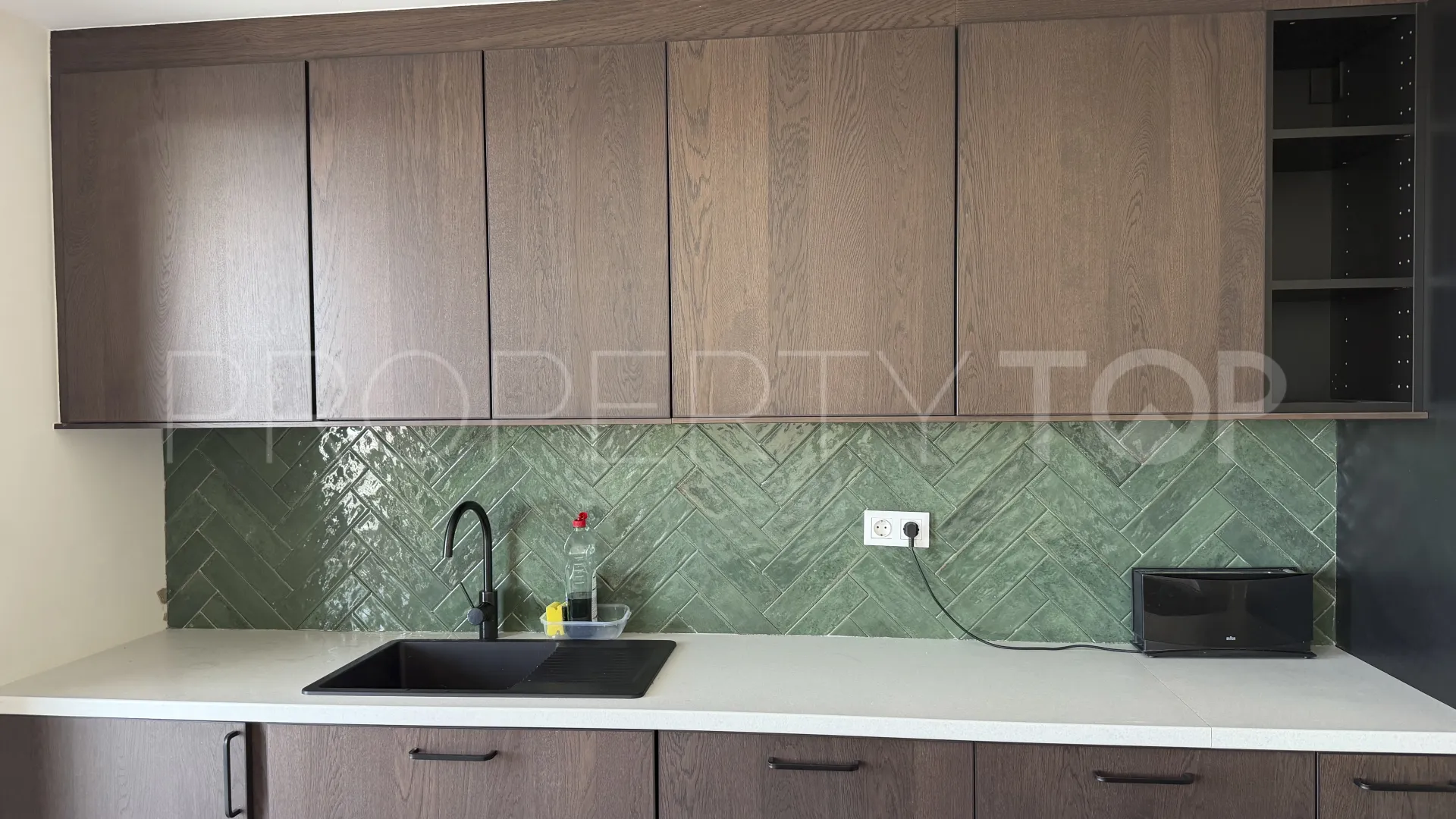 Apartment for sale in Estepona Town