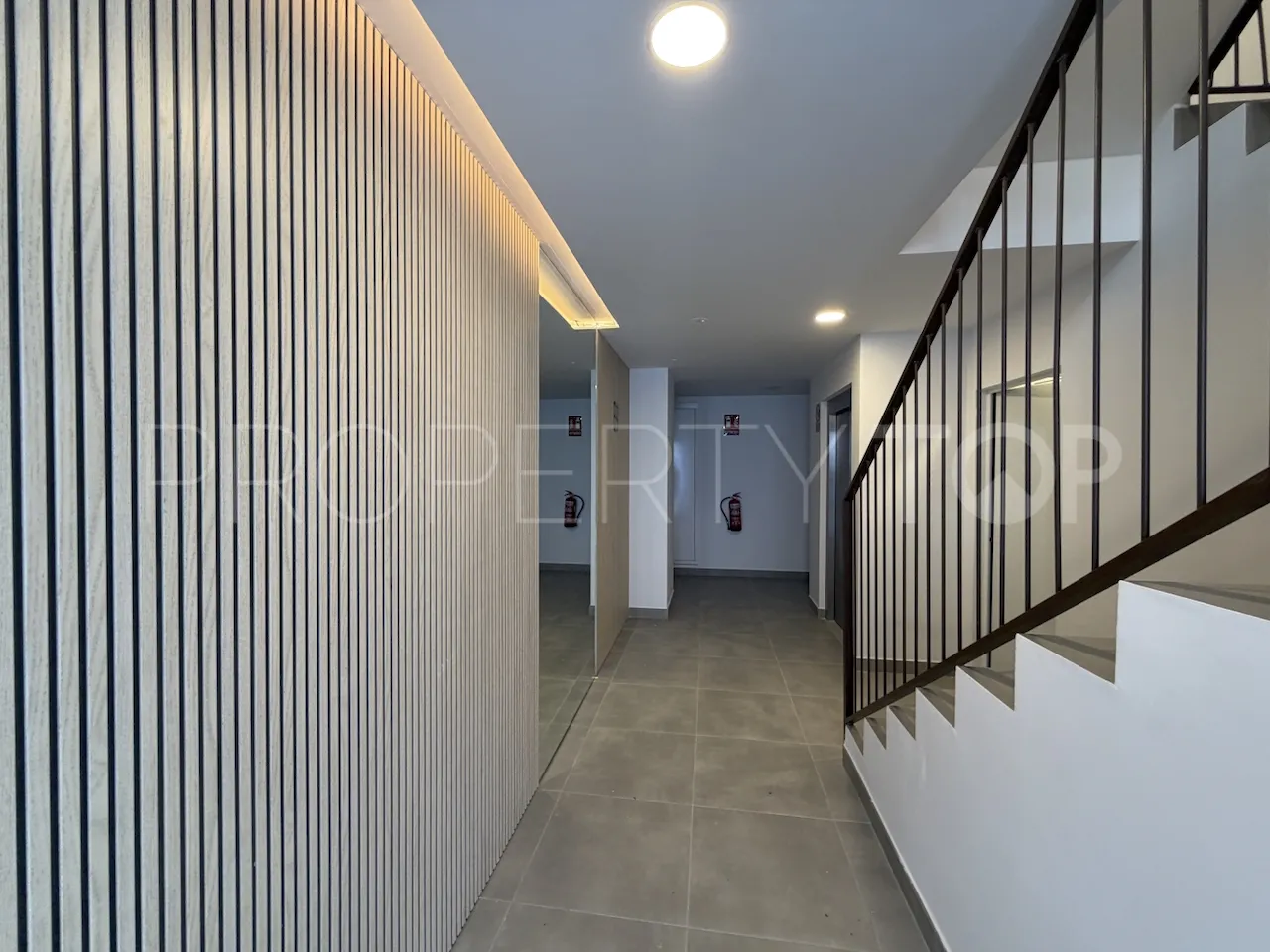 Apartment for sale in Estepona Town