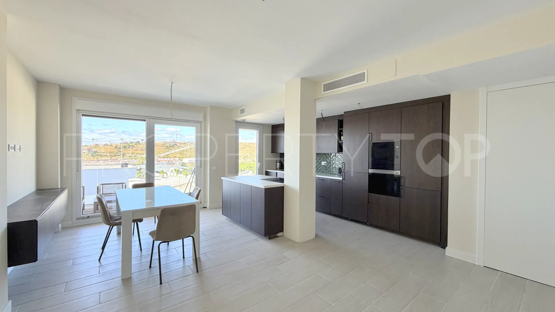 Apartment for sale in Estepona Town