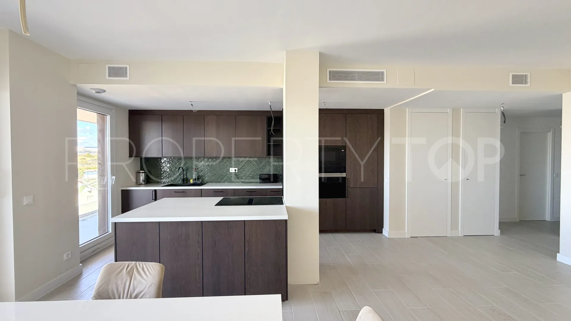 Apartment for sale in Estepona Town