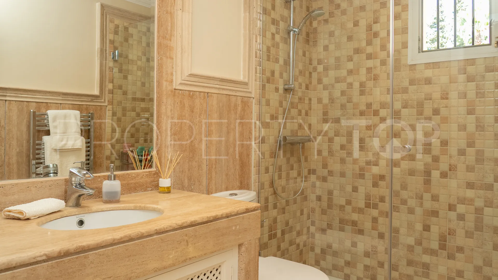 Apartamento en venta de 2 dormitorios en Majestic