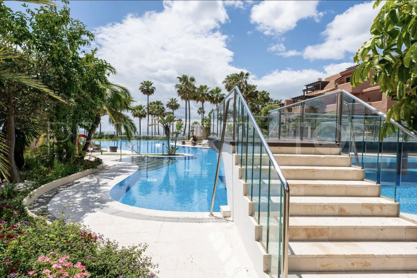 Apartamento planta baja a la venta de 2 dormitorios en Mar Azul