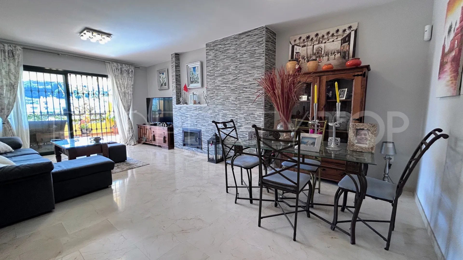 For sale apartment in Selwo