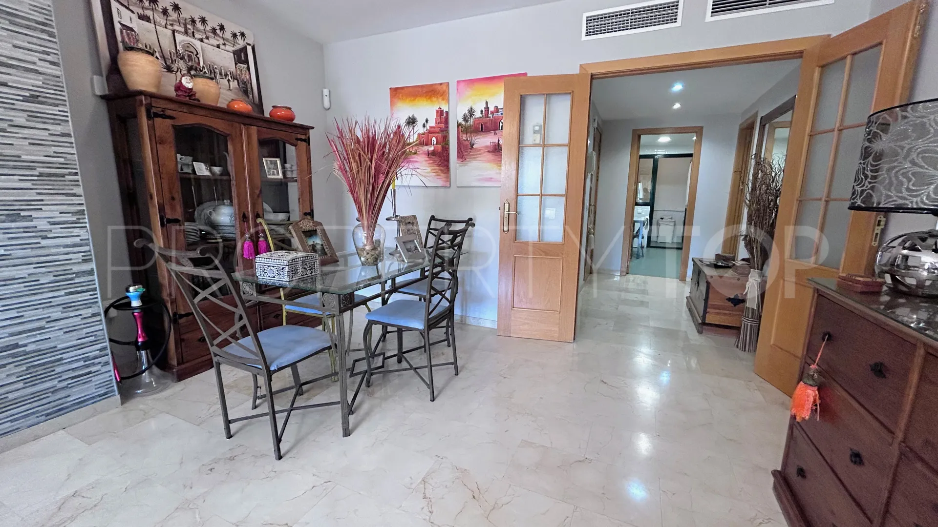 For sale apartment in Selwo