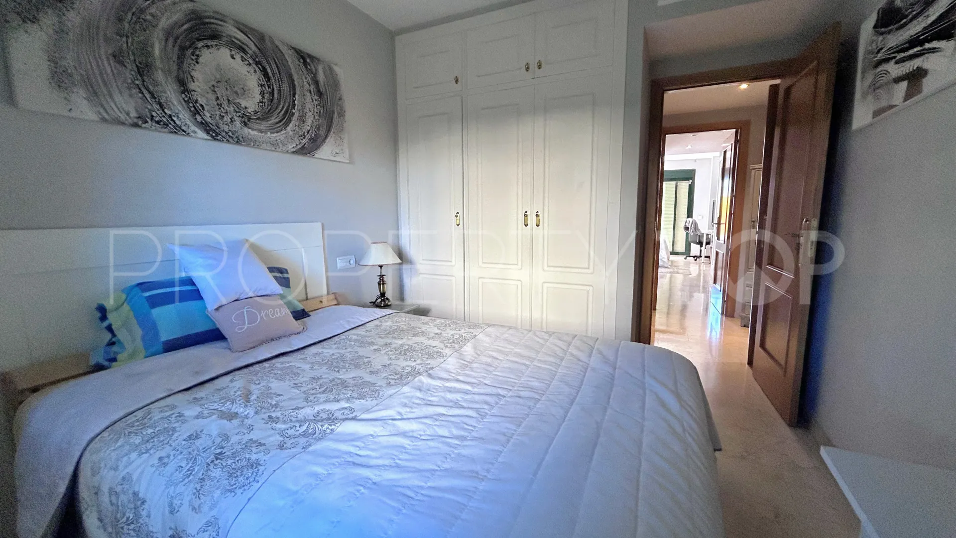 For sale apartment in Selwo