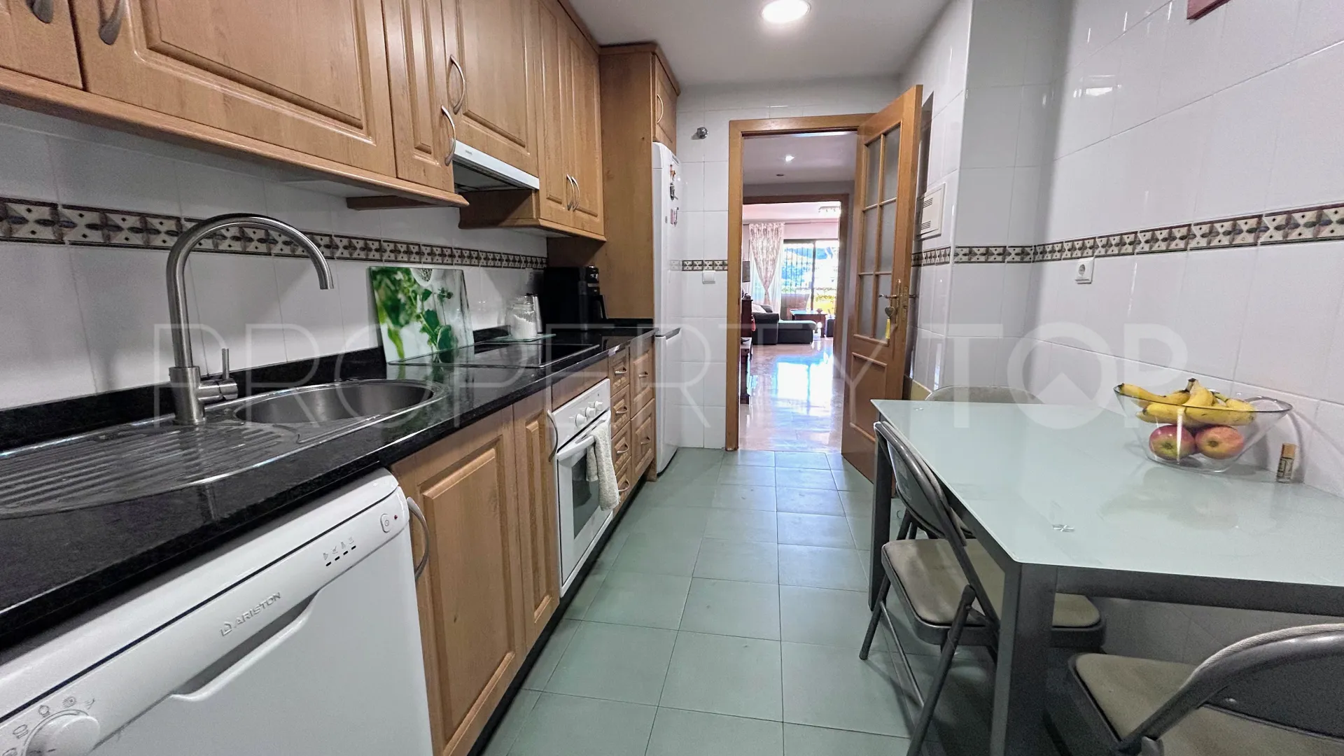 For sale apartment in Selwo
