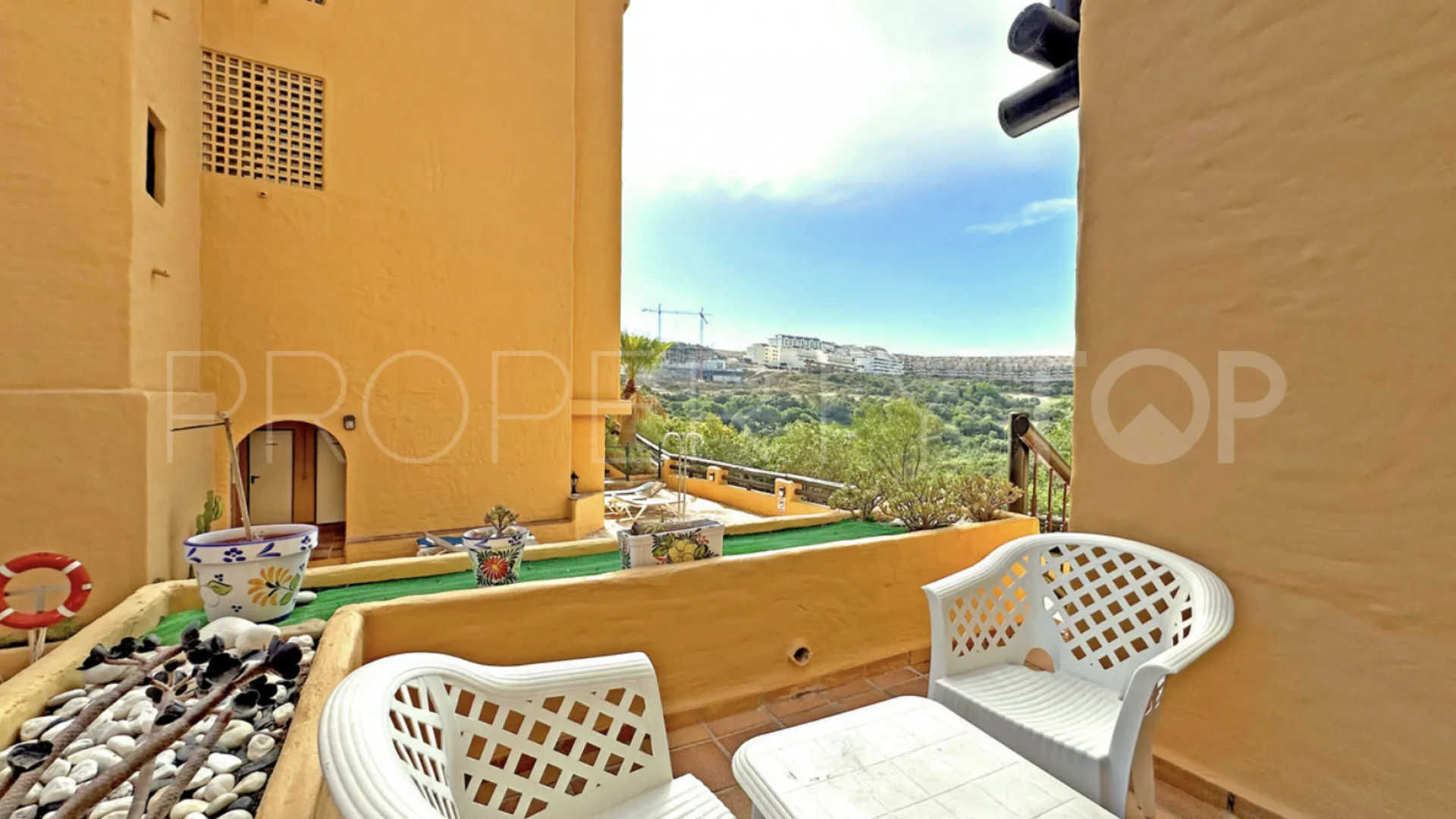 Coto Real apartment for sale