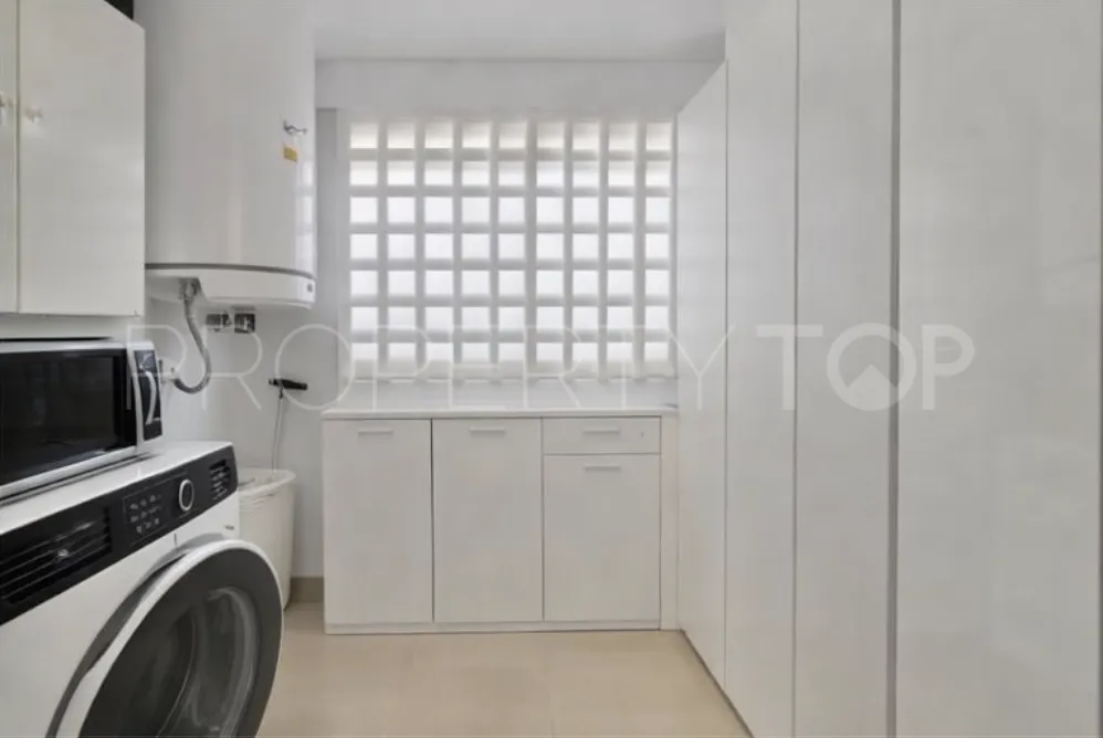 Coto Real apartment for sale