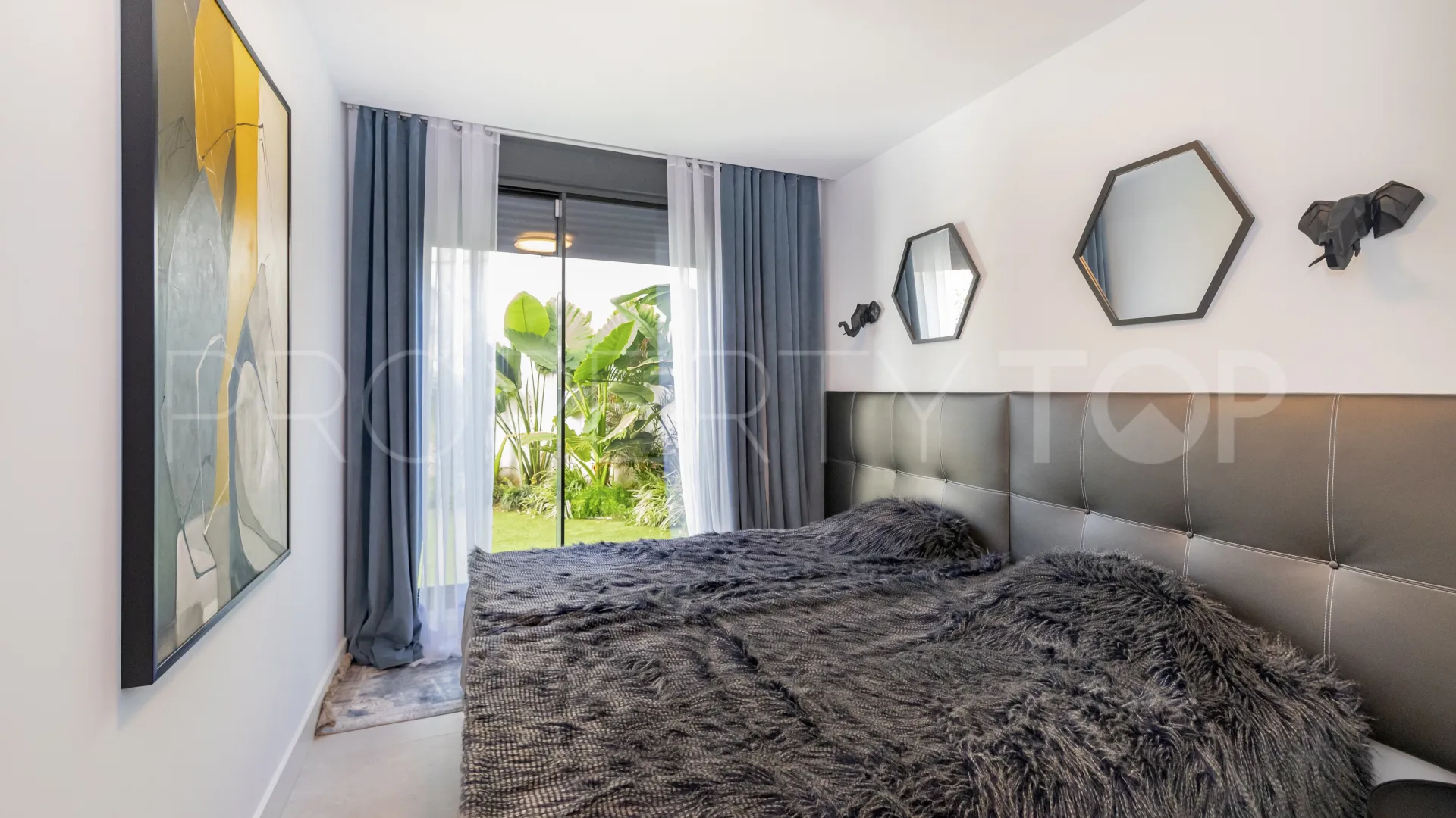 Artola, duplex de 4 dormitorios a la venta