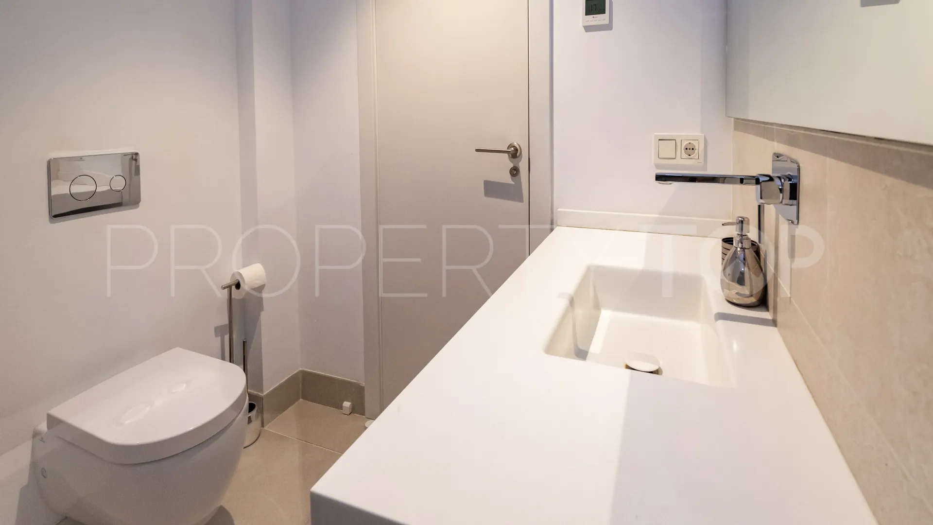Artola, duplex de 4 dormitorios a la venta