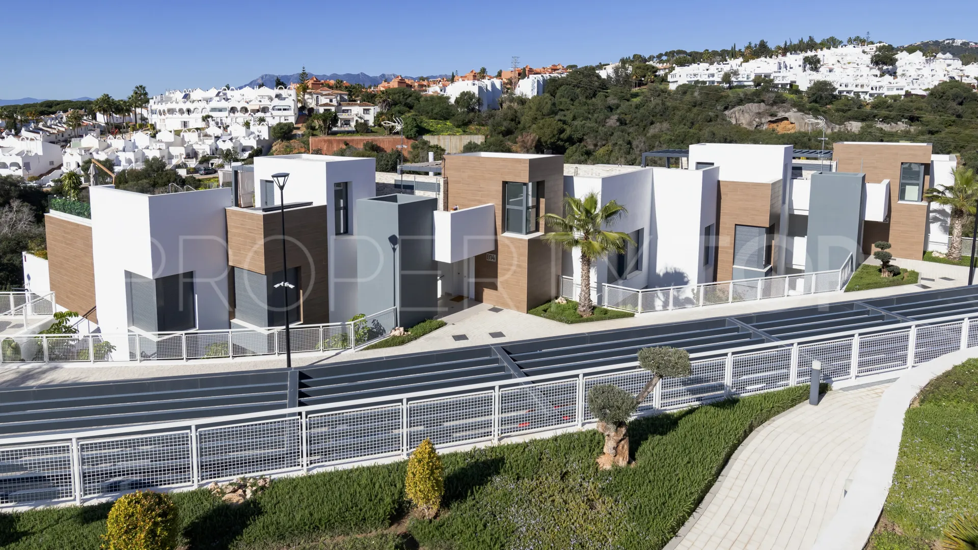 Artola, duplex de 4 dormitorios a la venta