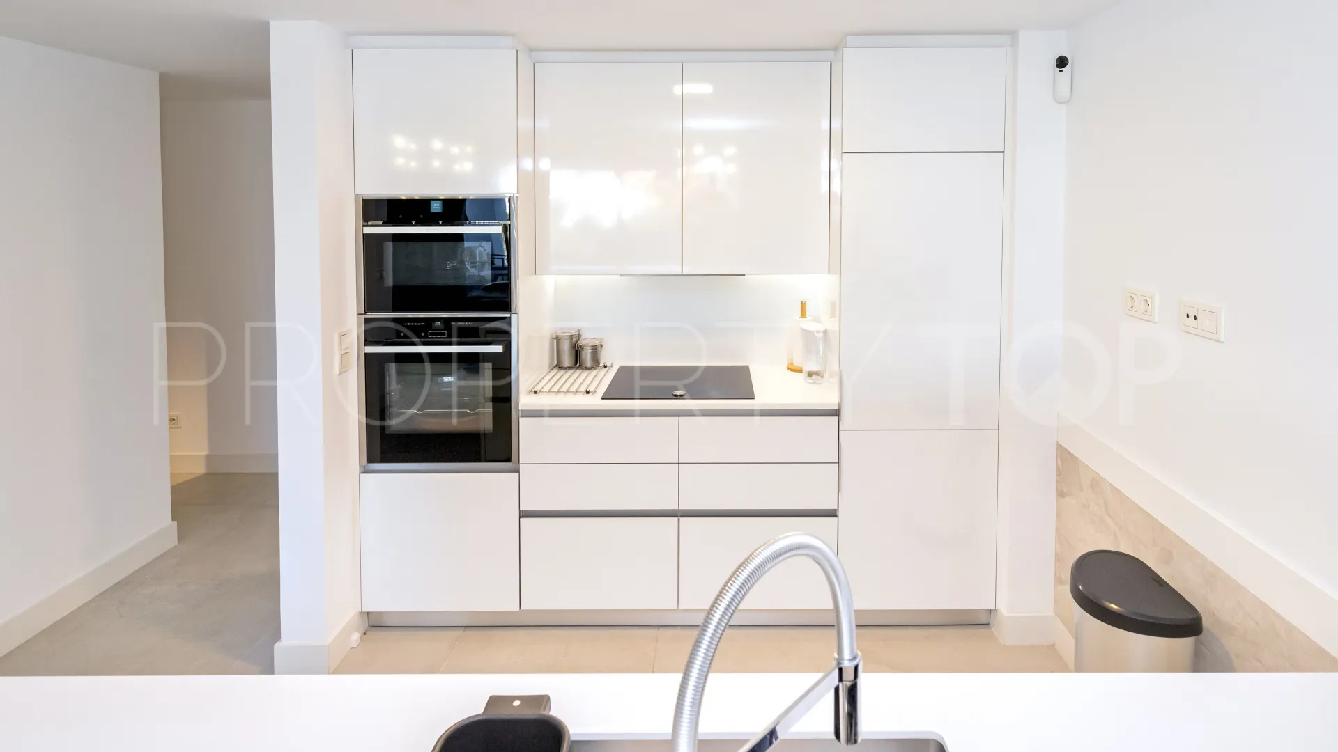Artola, duplex de 4 dormitorios a la venta