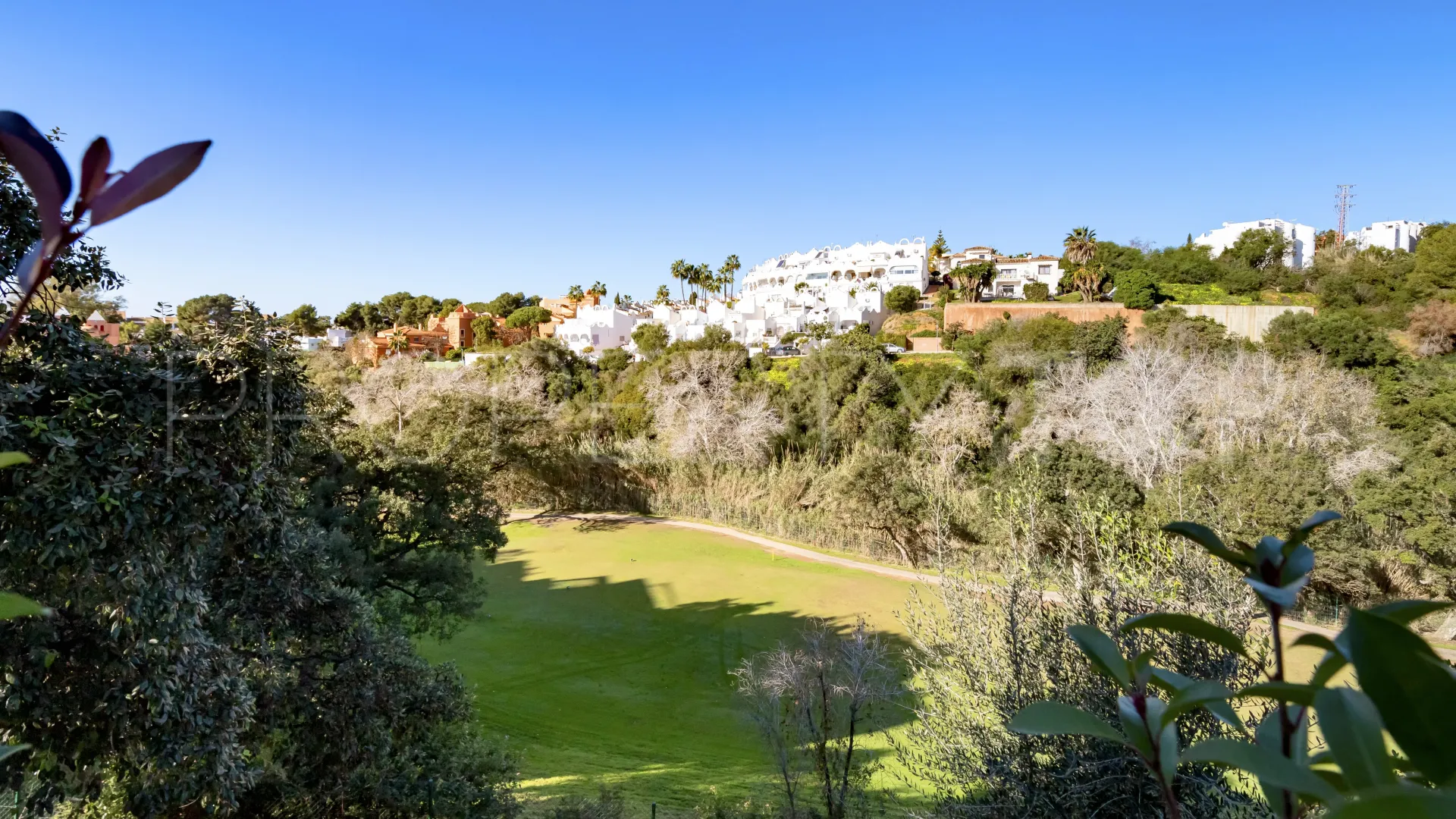 Artola, duplex de 4 dormitorios a la venta