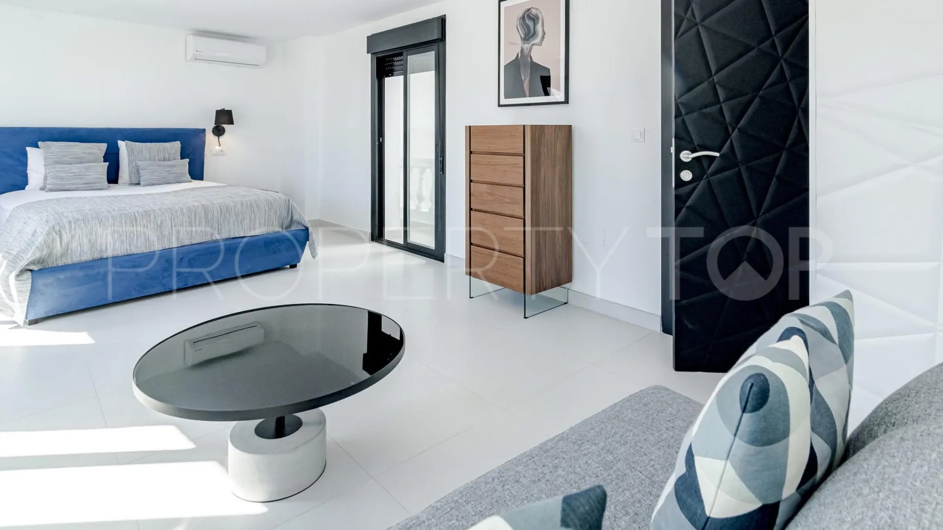 Adosado en venta en Estepona Casco Antiguo