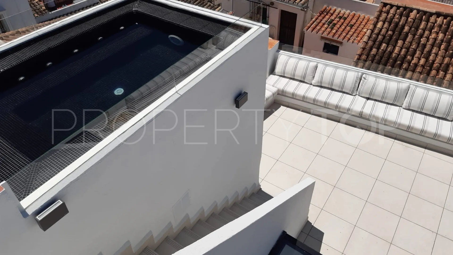 Adosado en venta en Estepona Casco Antiguo