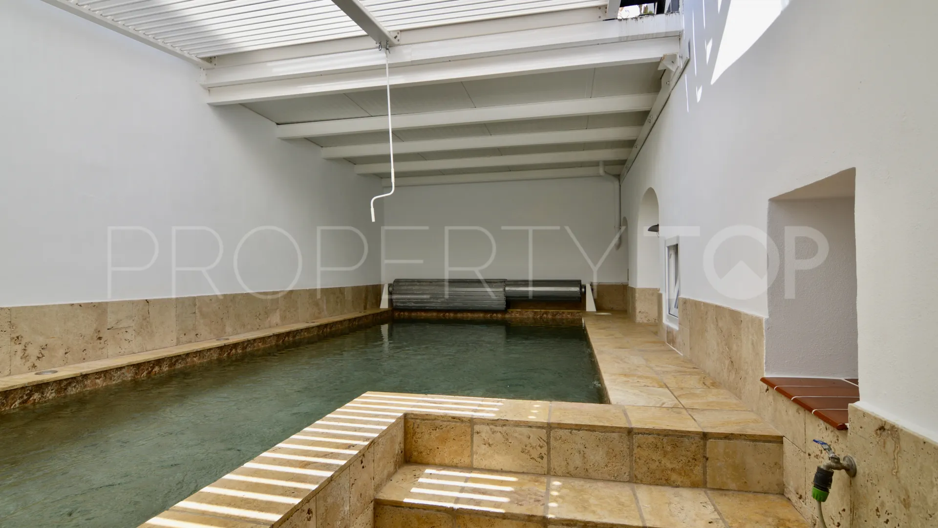 Town house for sale in Estepona Old Town