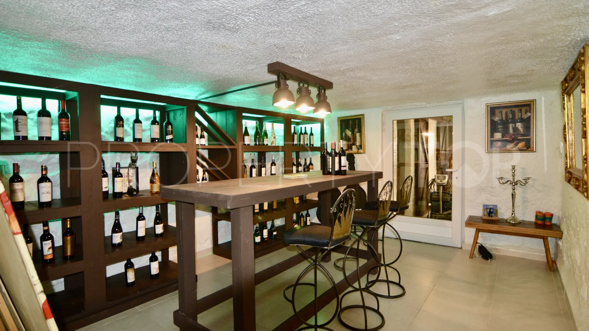 Town house for sale in Estepona Old Town