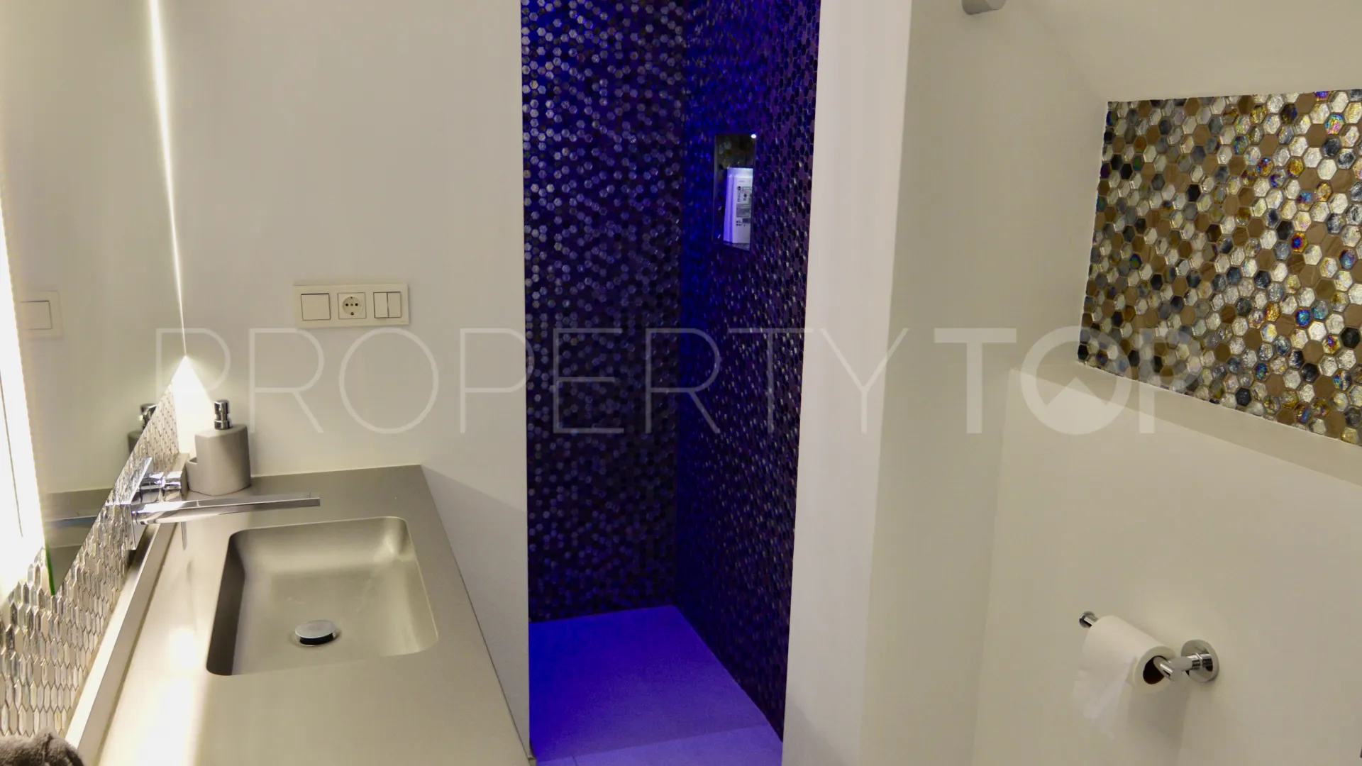 Town house for sale in Estepona Old Town
