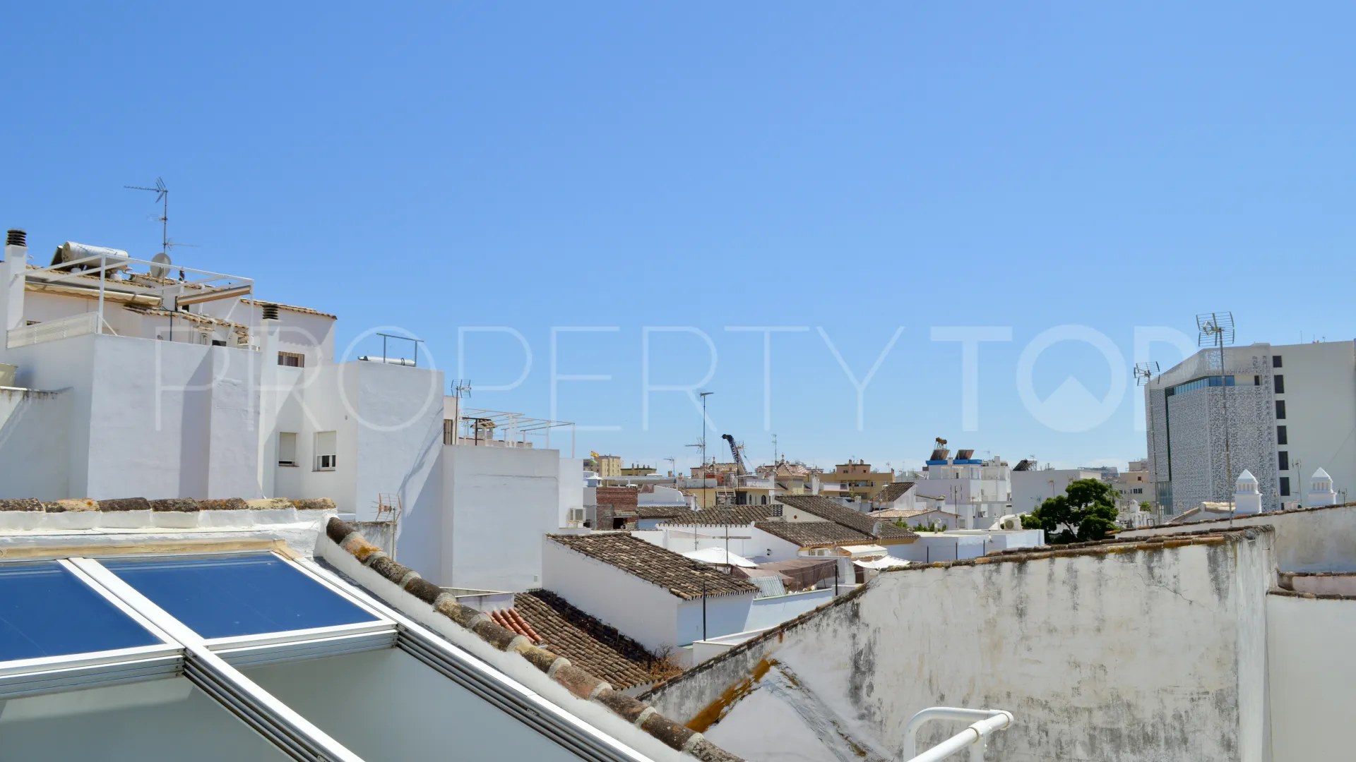 Town house for sale in Estepona Old Town