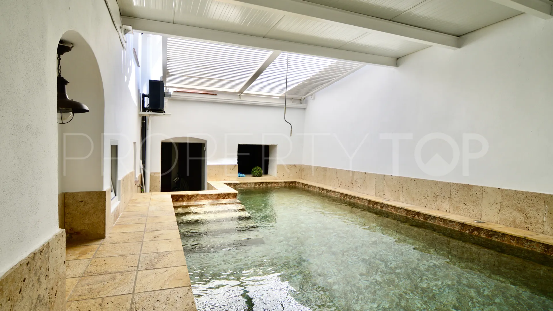 Town house for sale in Estepona Old Town