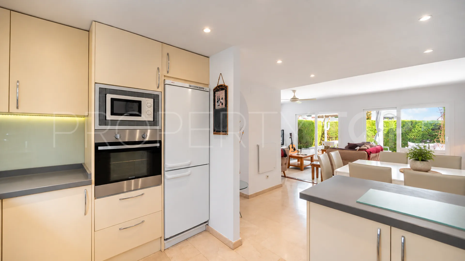 4 bedrooms Linda Vista Baja semi detached house for sale