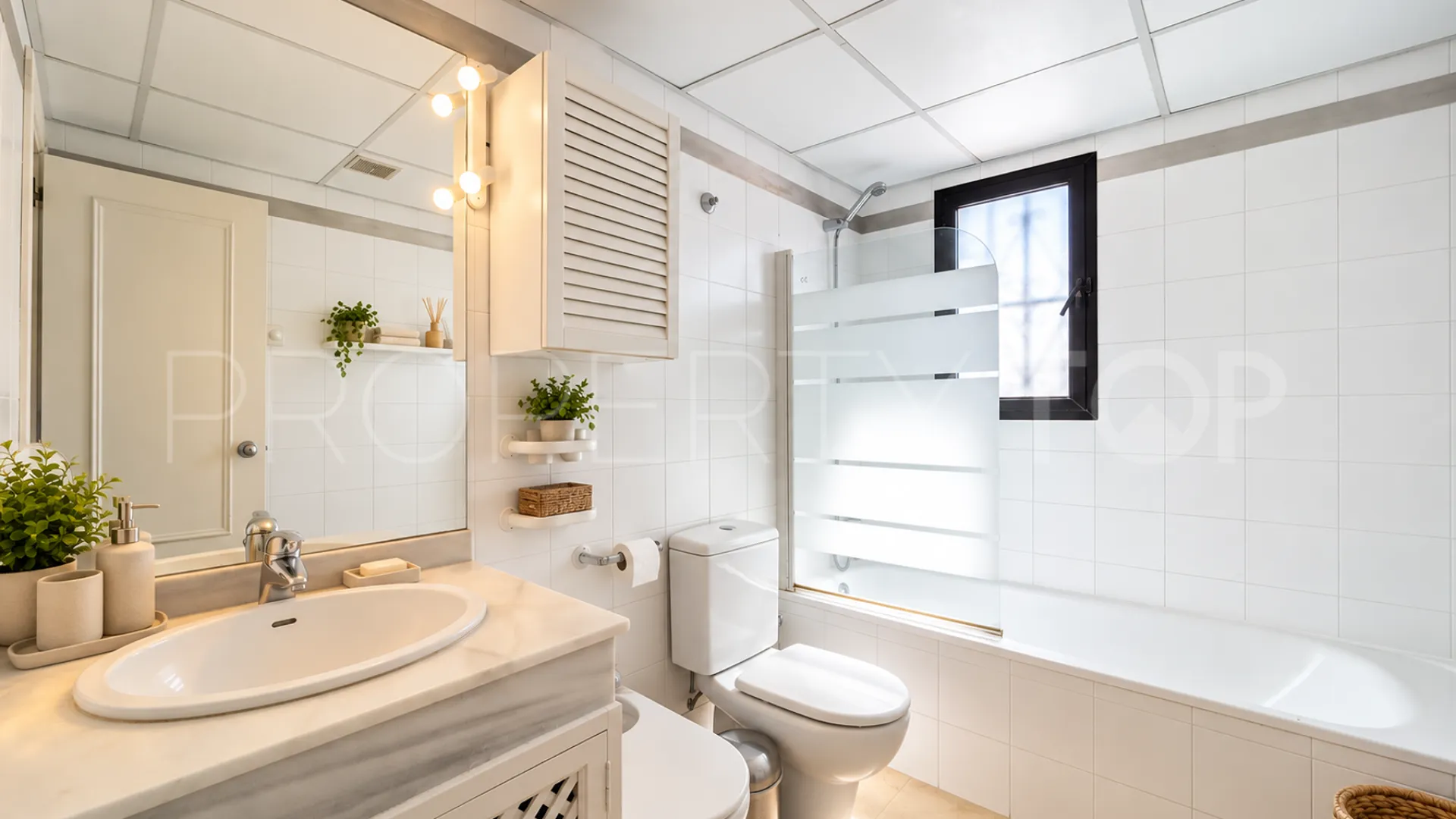 4 bedrooms Linda Vista Baja semi detached house for sale