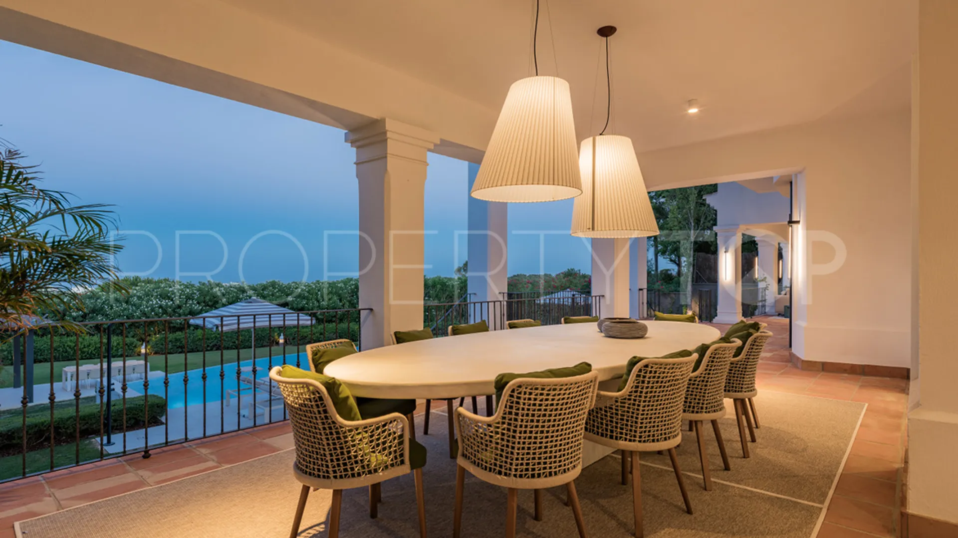 Comprar villa en Zona G con 6 dormitorios