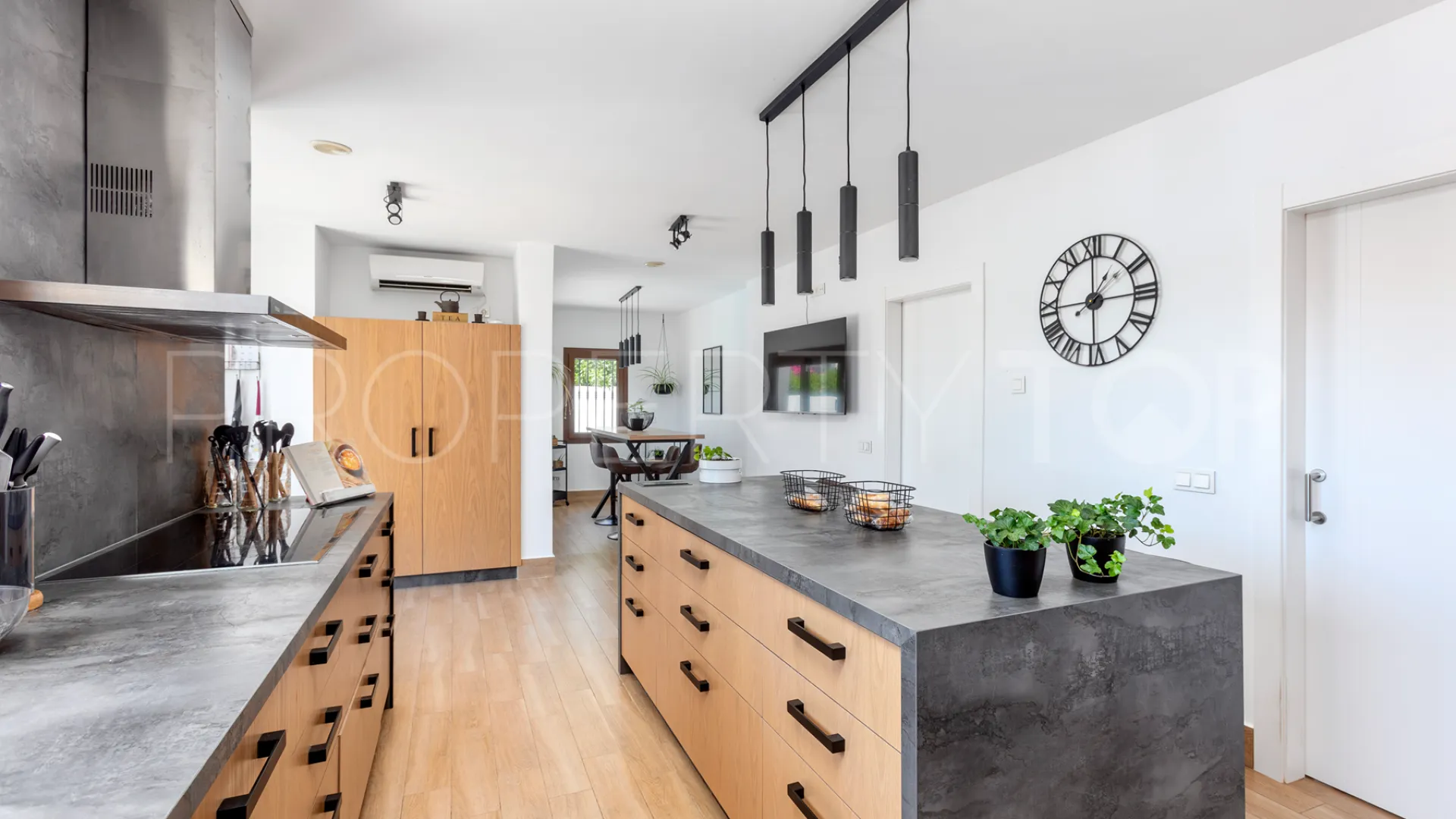6 bedrooms villa for sale in Mar y Monte
