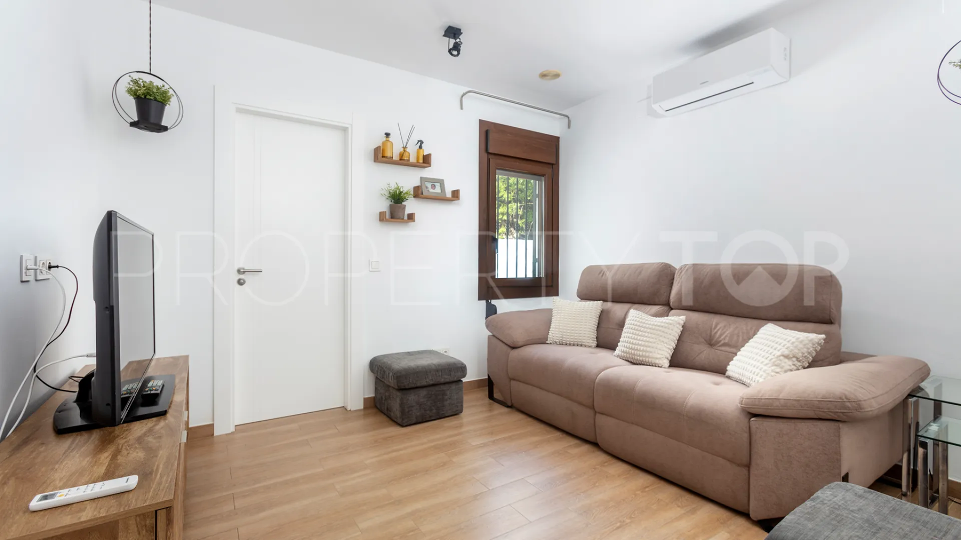 6 bedrooms villa for sale in Mar y Monte