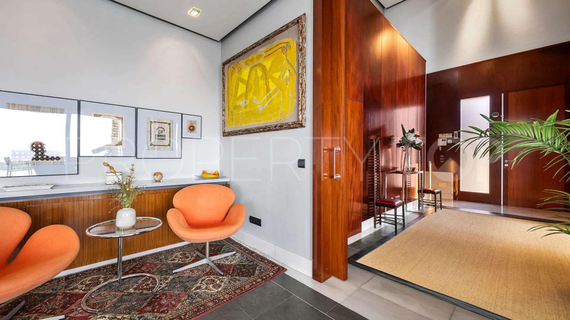 Comprar villa en Los Altos de Marbella de 5 dormitorios