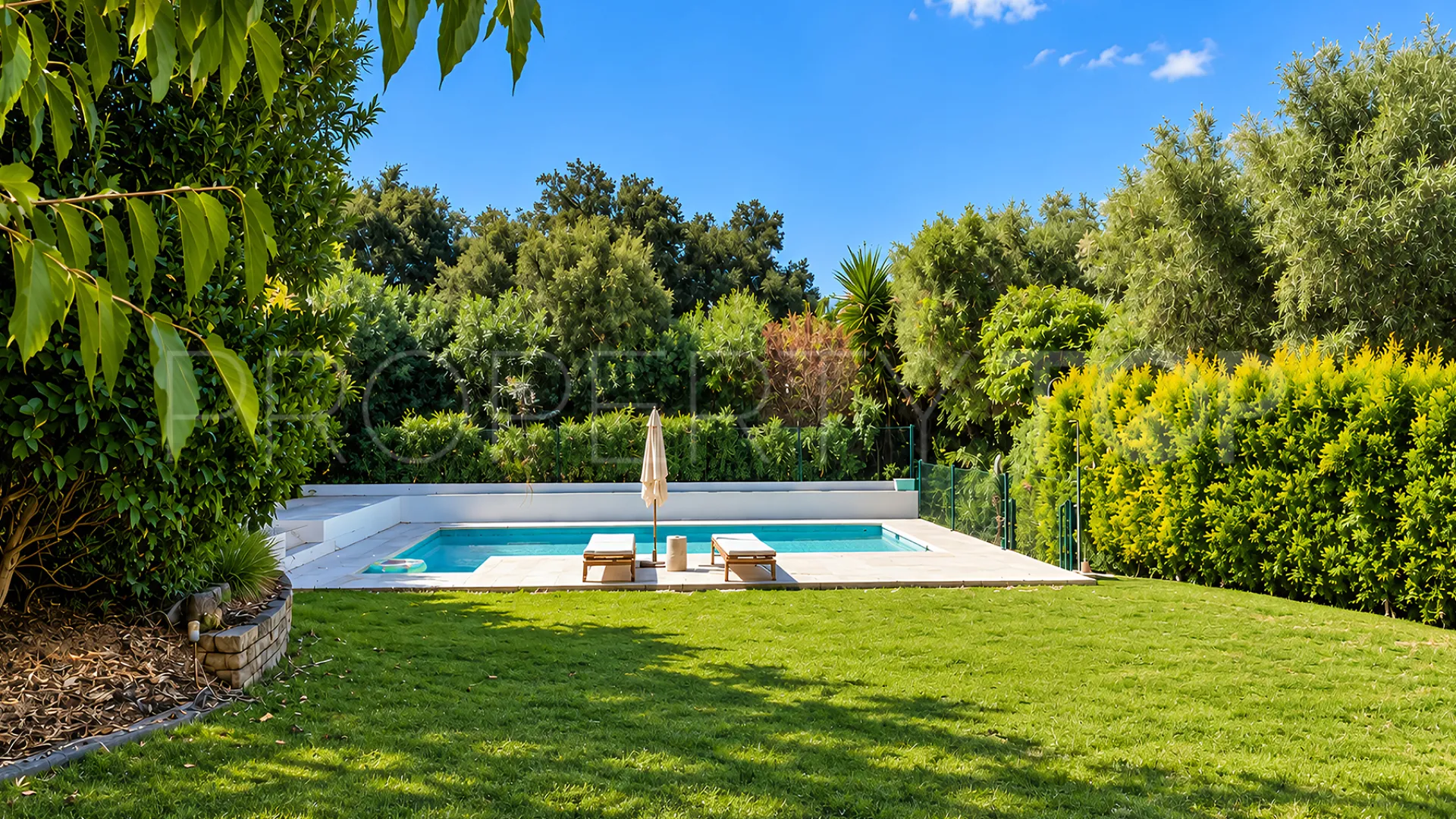 Sotogolf semi detached house for sale