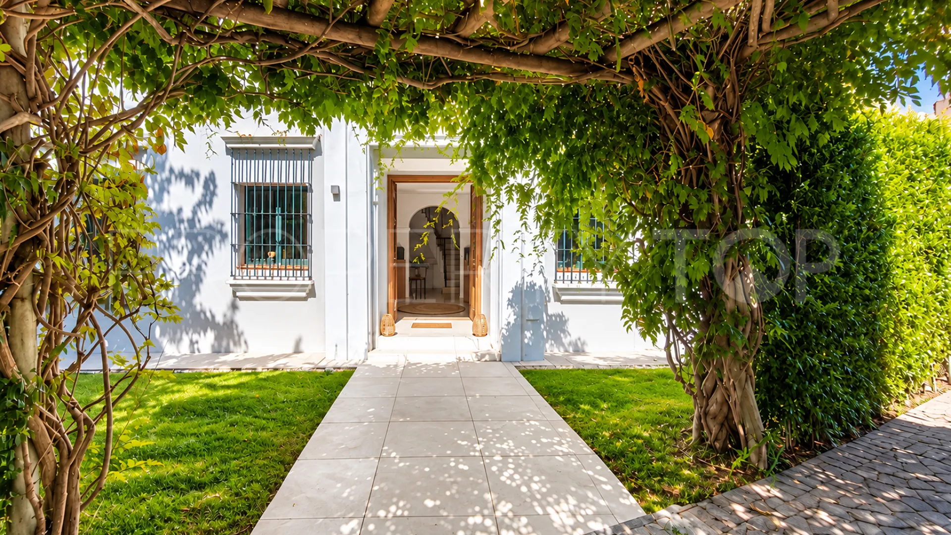 Sotogolf semi detached house for sale