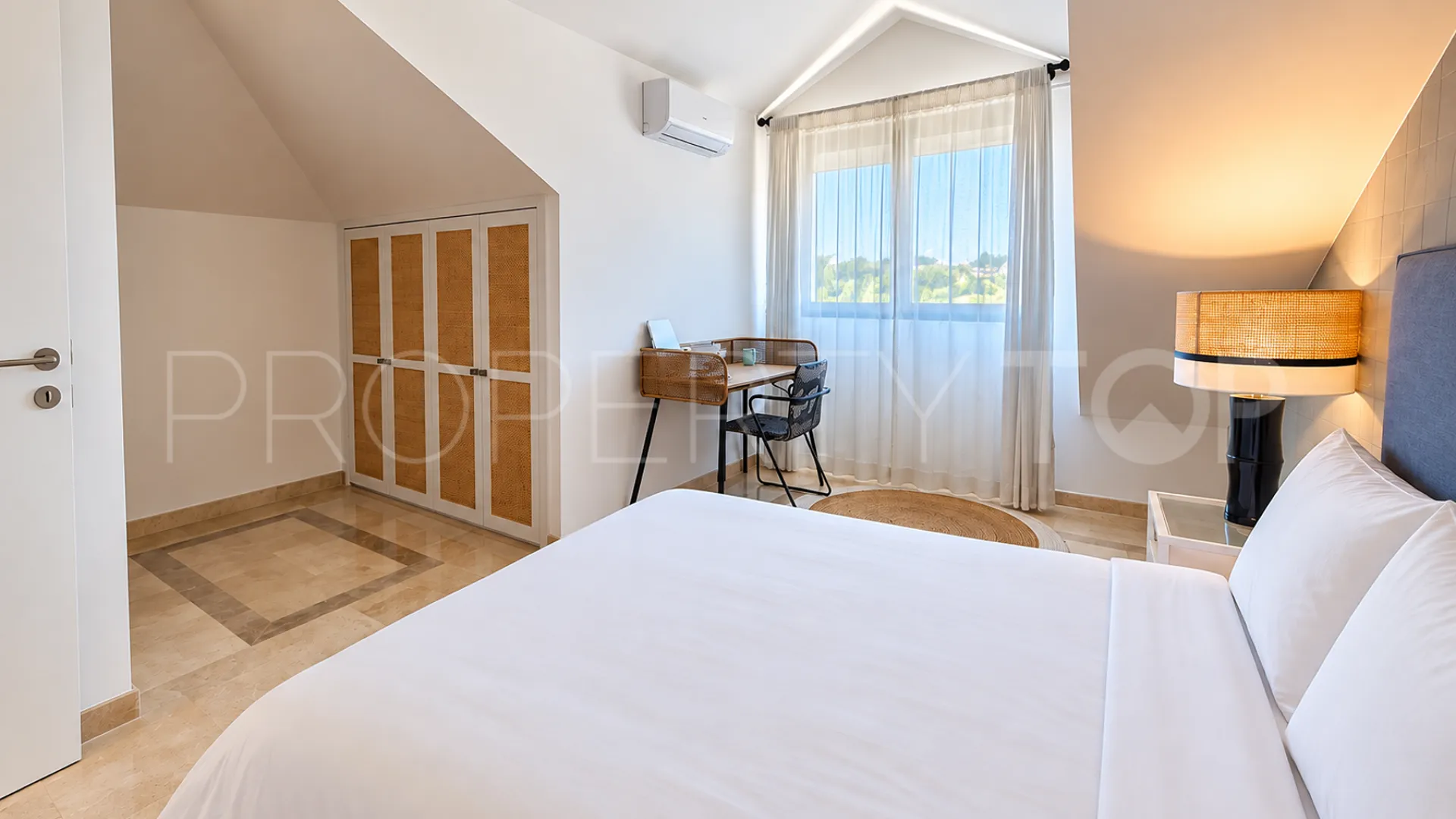 Sotogolf semi detached house for sale