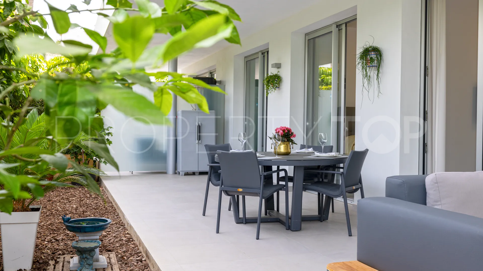 Las Jacarandas, apartamento de 3 dormitorios en venta