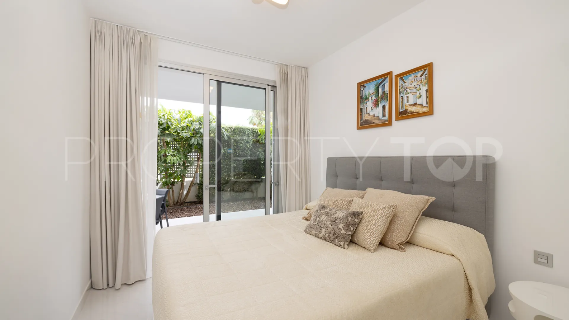 Las Jacarandas, apartamento de 3 dormitorios en venta