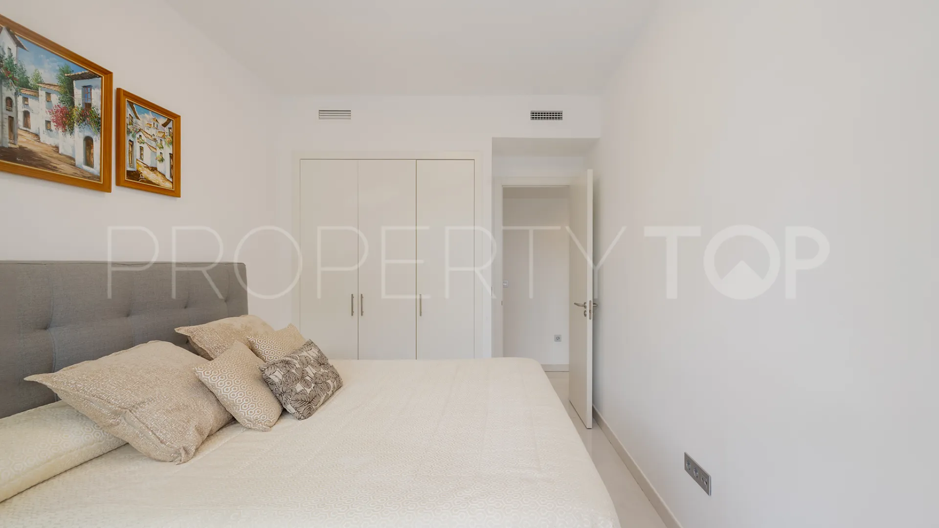 Las Jacarandas, apartamento de 3 dormitorios en venta
