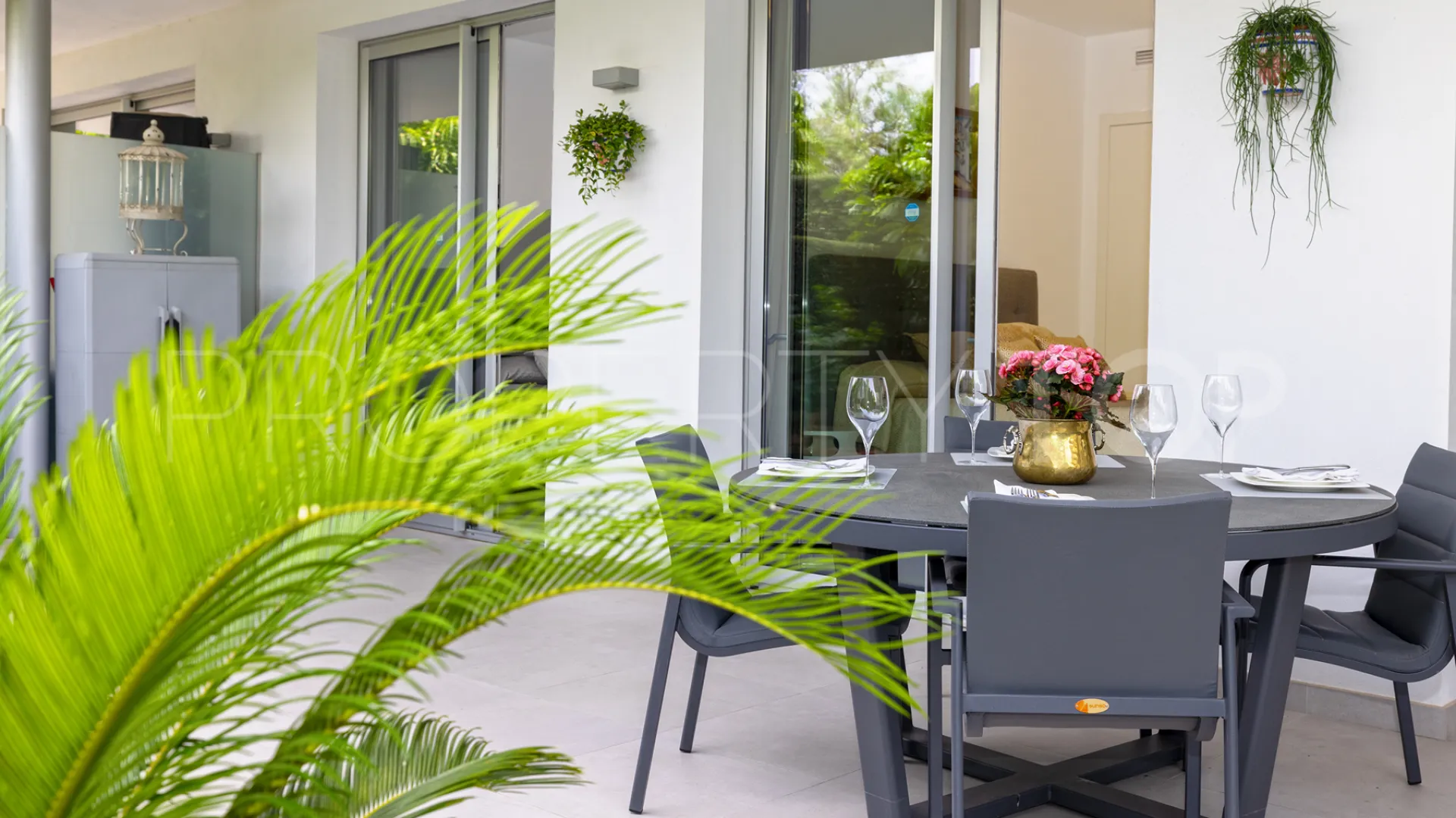 Las Jacarandas, apartamento de 3 dormitorios en venta