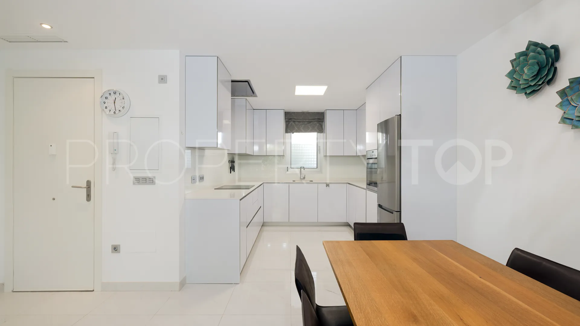 Las Jacarandas, apartamento de 3 dormitorios en venta