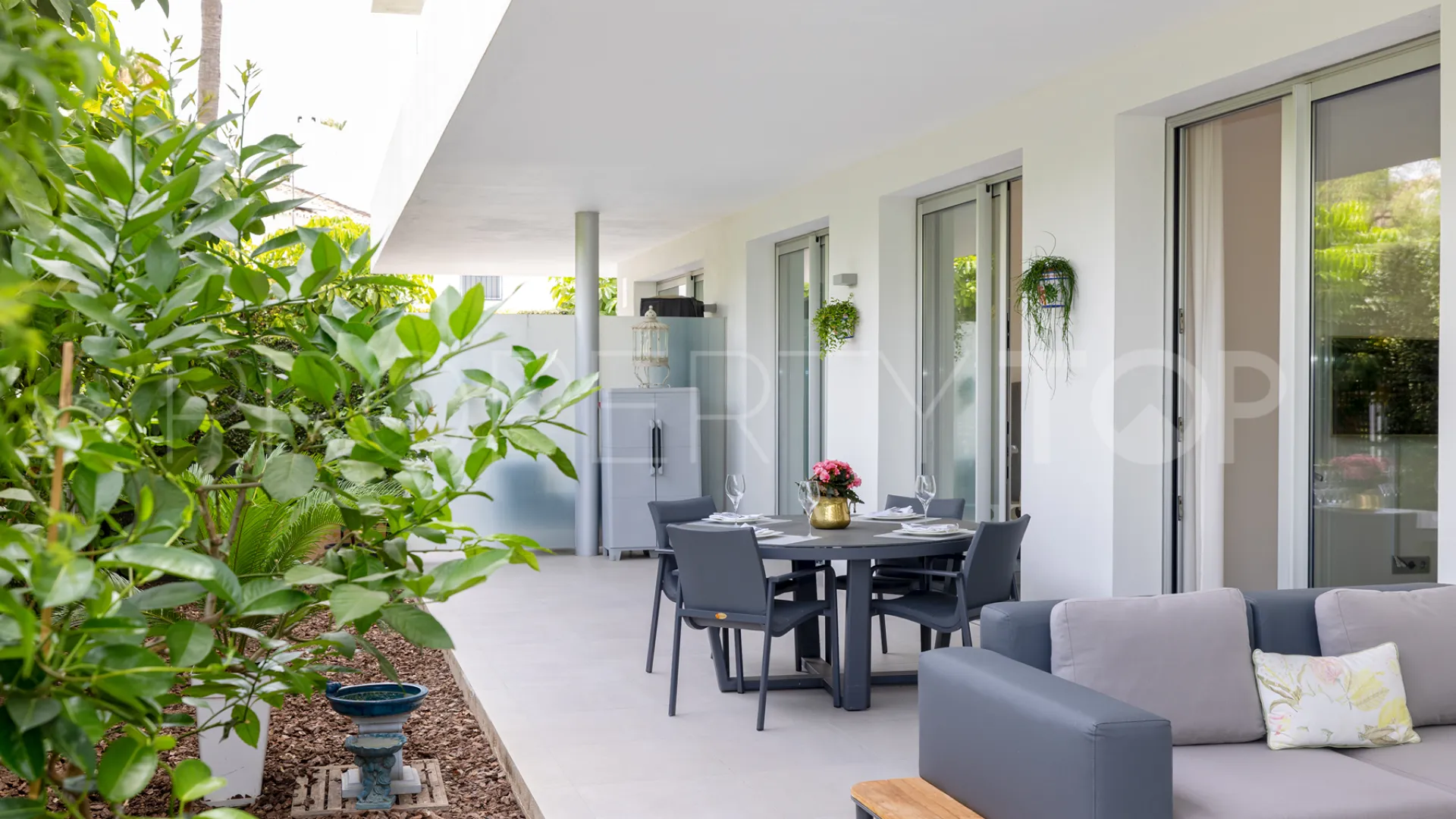 Las Jacarandas, apartamento de 3 dormitorios en venta
