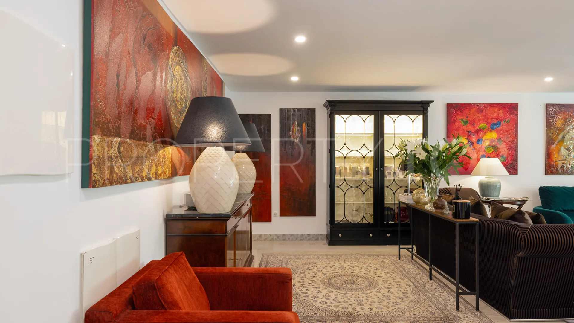 For sale apartment with 3 bedrooms in Sphere